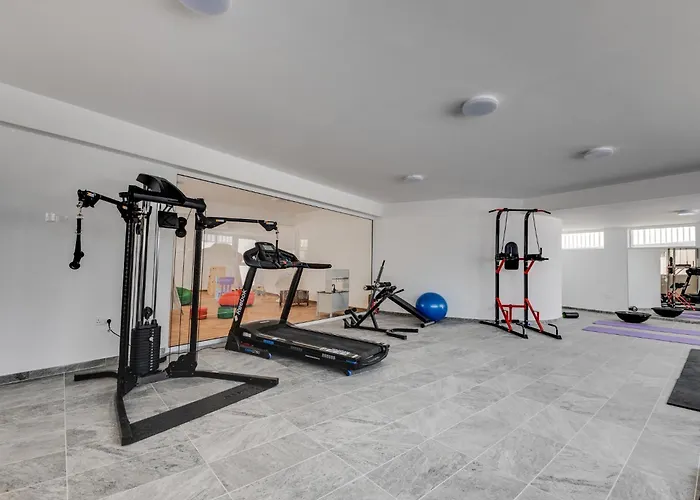 Carisa Elysium Λάρνακα