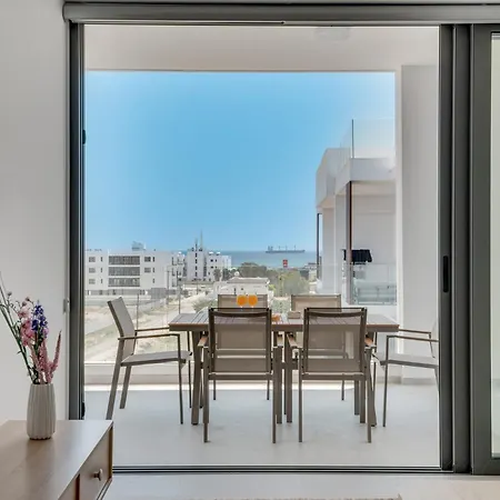 Carisa Elysium * Larnaca