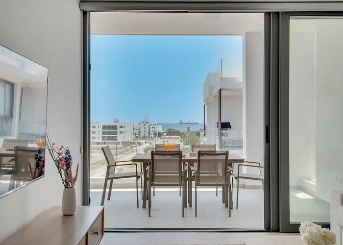 Carisa Elysium * Larnaca