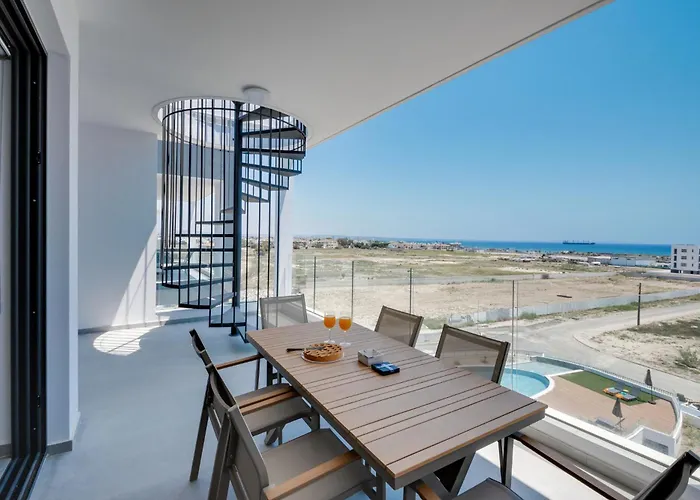 Carisa Elysium Apartment