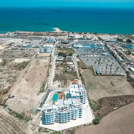 Carisa Elysium لارنكا